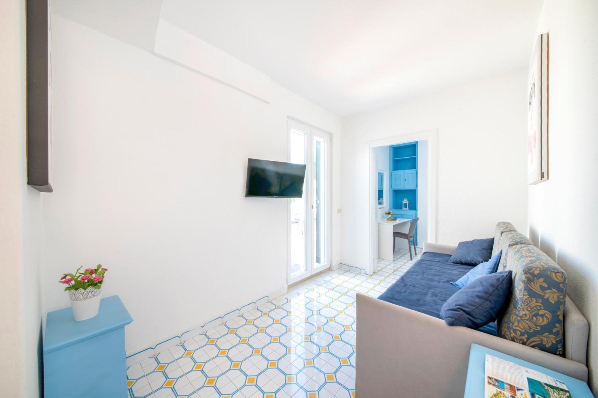 La Baia Blu - * Ischia